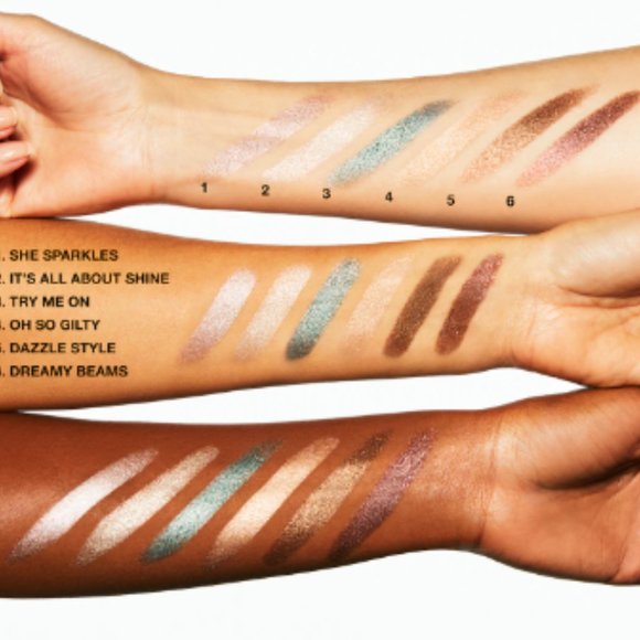 MAC Dazzleshadow - Oh So Glitzy - Picture 7 of 7